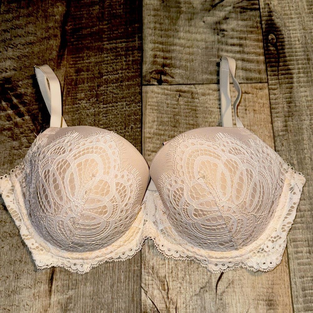 VICTORIA’S SECRET‎ Bra- size 32DDD
